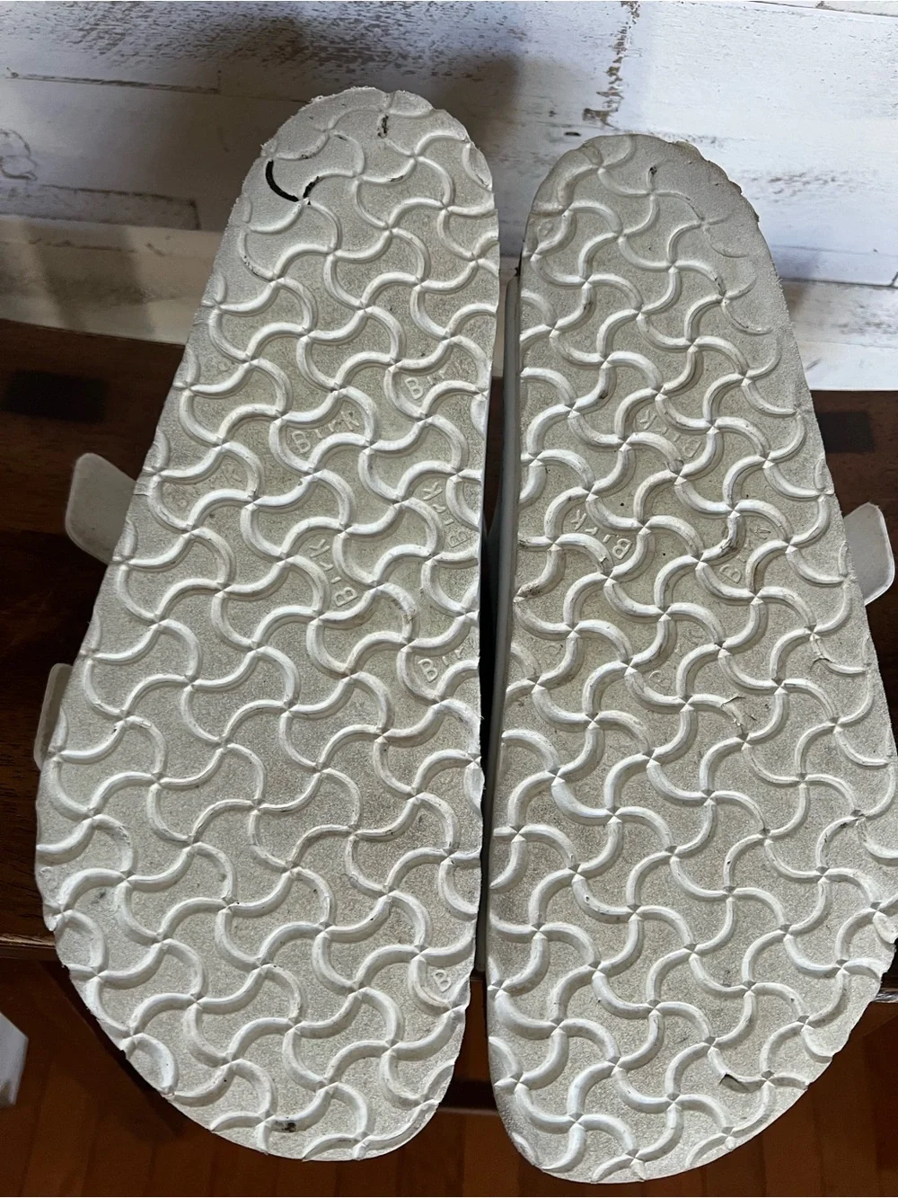 Birkenstock White Arizona Sandals in Size 44